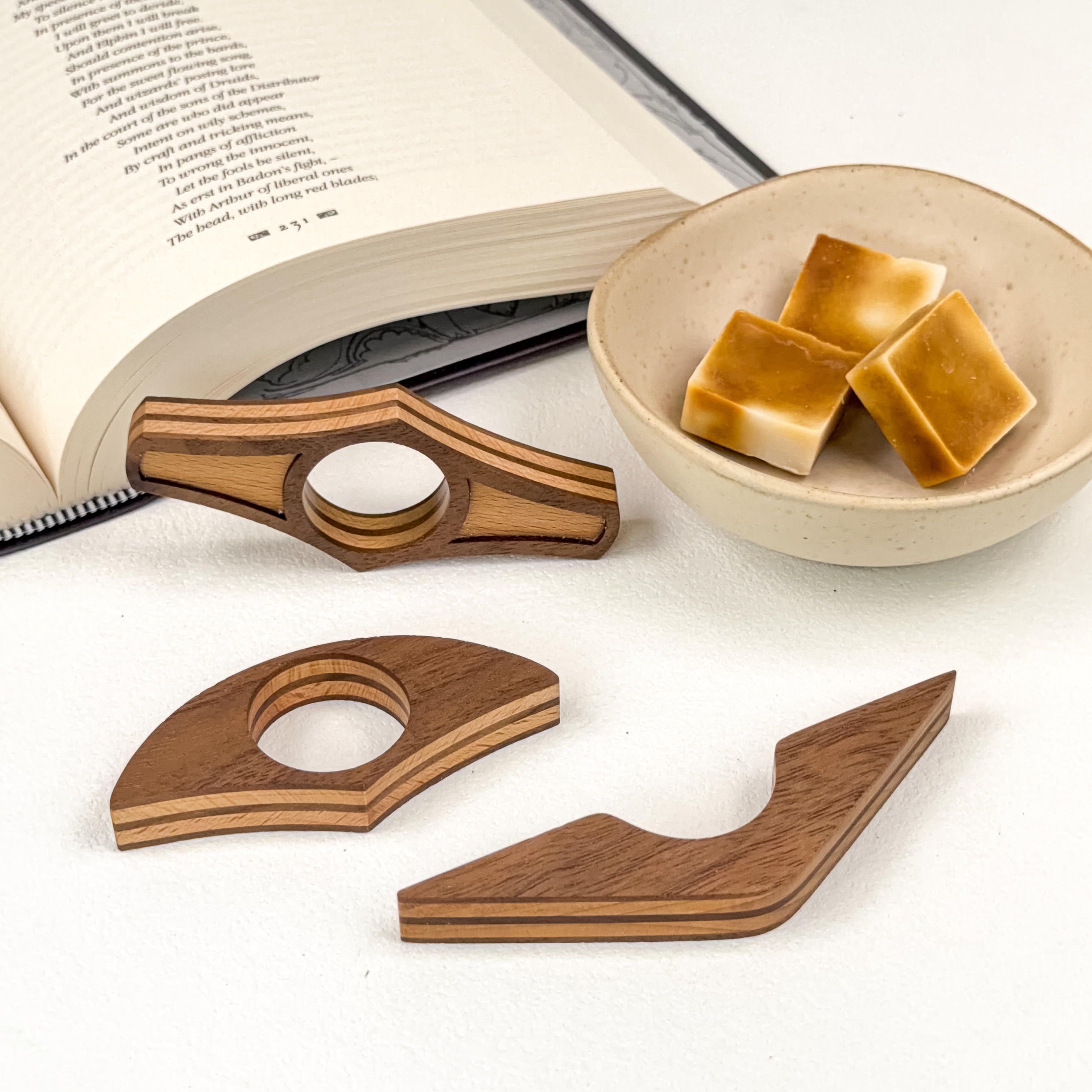 Walnut & Maple Wooden Page Spreader