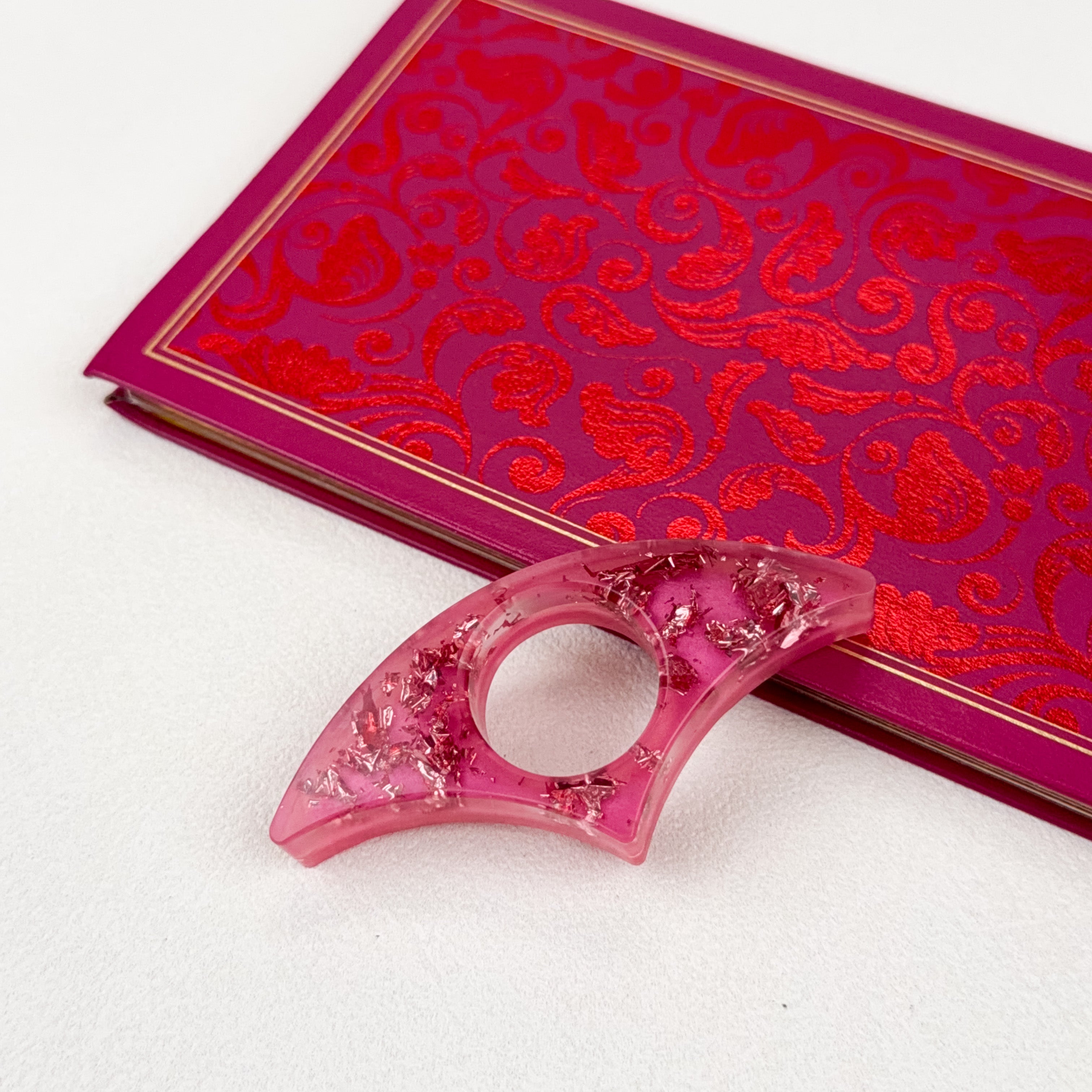 Cerise Foil Spreaders